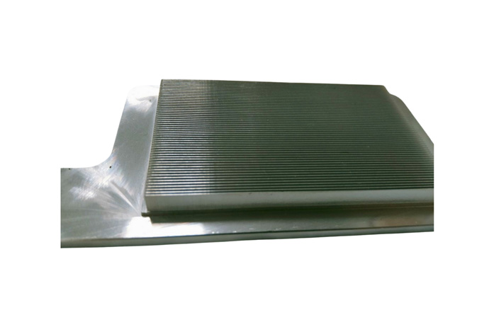 aluminum skived heatsink  front view