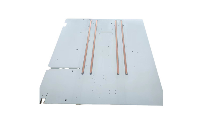 Plaque de base en aluminium et dissipateur thermique en cuivre