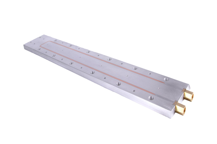 plaque froide tubulaire avec usinage CNC