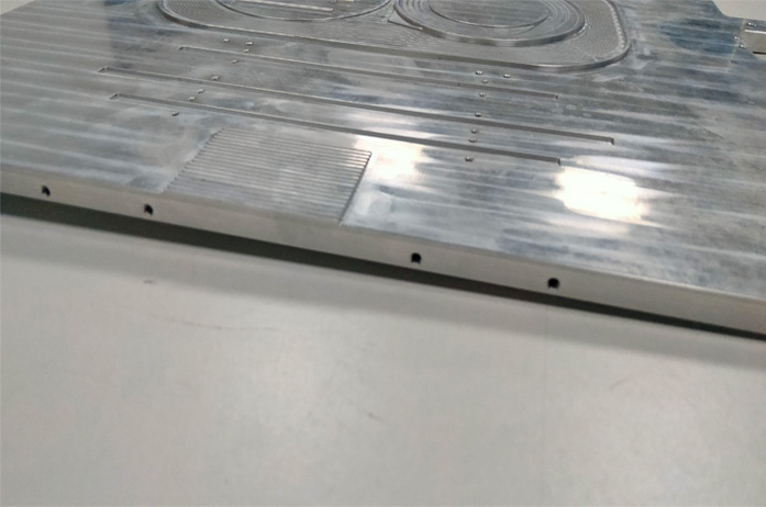 Brasage sous vide de plaques froides en aluminium